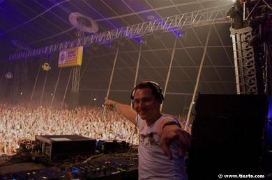 TIESTO2